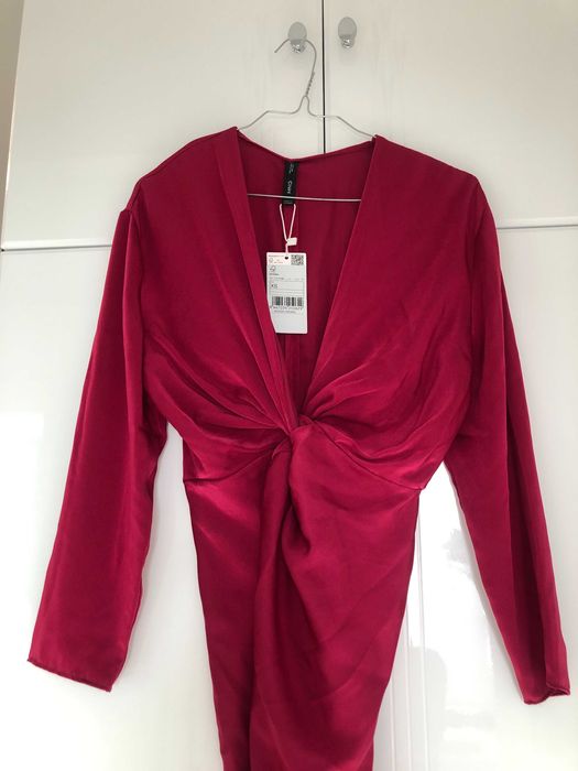 Чисто нова рокля на марката Mango