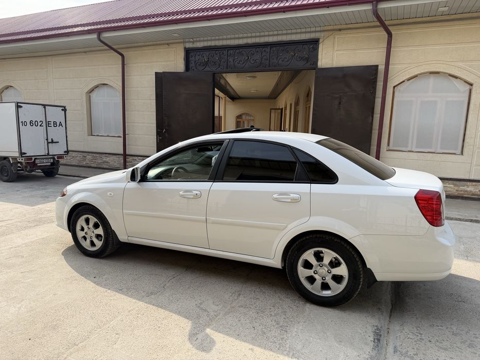 Lacetti 2018 yil 115 000 probeg halol 1 chi qol