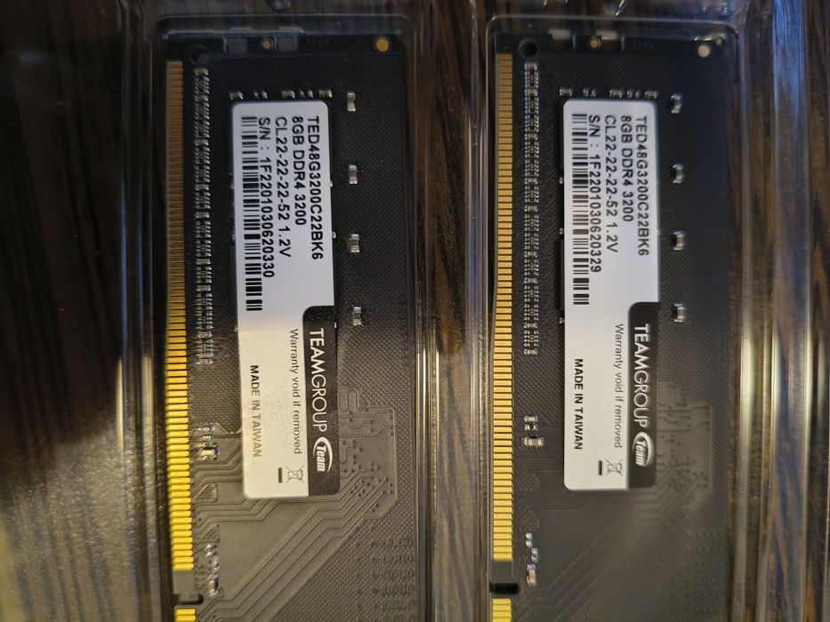 Ram памет 2x8gb DDR4