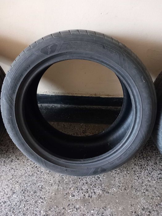 Гуми Good Year F1 235/45R17