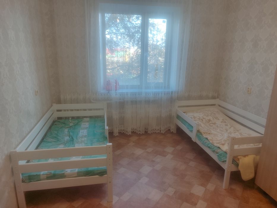 Продам 2 кровати 70000