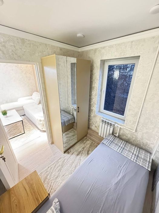 Продаётся Чиланзар 9 2в3 3этаж.Балкон 2* 6.