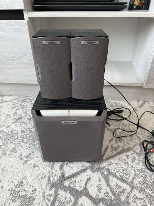 Продаются колонки рабочие, 40 в