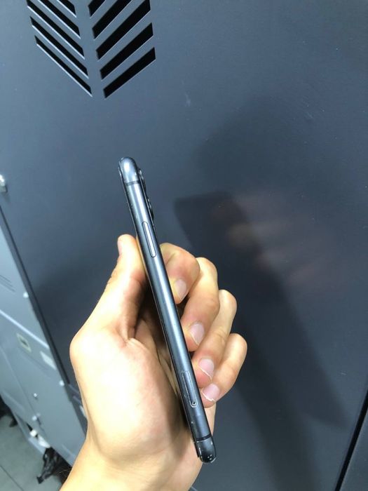 iPhone 11 128Gb feysi iwlidi