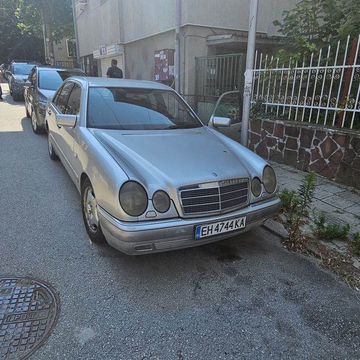 Mercedes E300, чист дизел