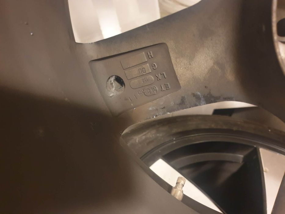 5х114.3 18 цола лети джанти с гуми