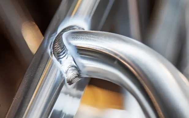 Sudura aluminiu conducta AC in Sibiu - Testare si Verificare instalatie Aer Conditionat Auto - Reconditionare conducte clima