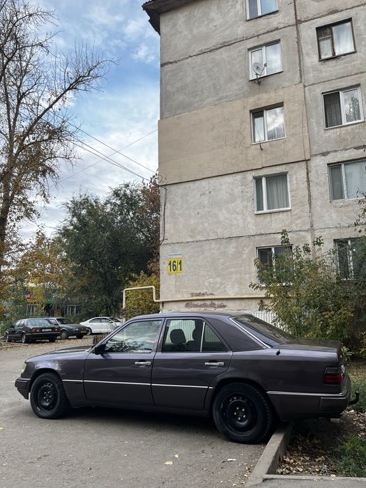 Продам Мерседес w124