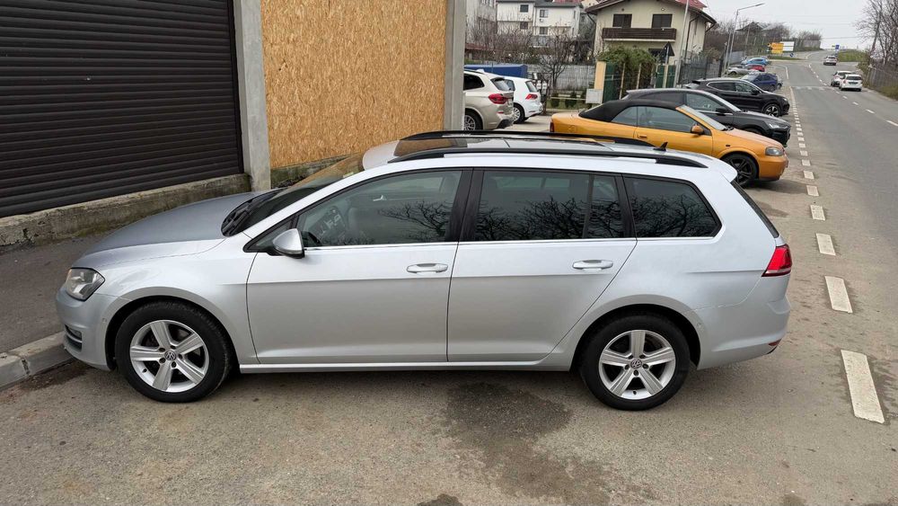 Volkswagen Golf 1.6 TDI DSG Highline