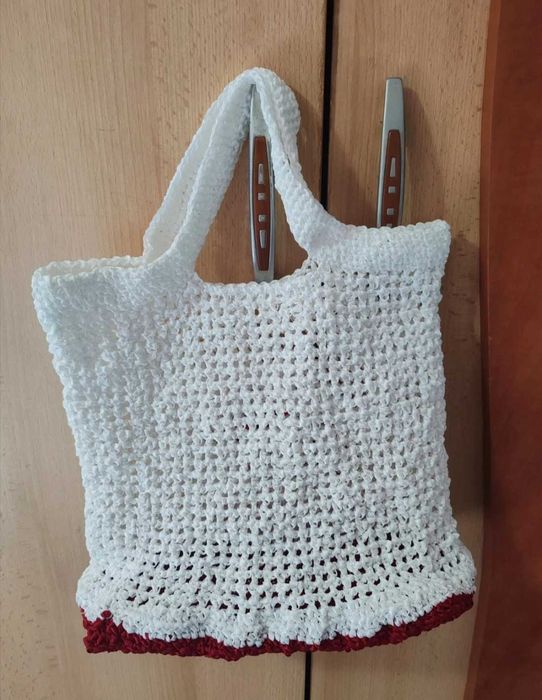 Geantă croșetată handmade de damă din poliester