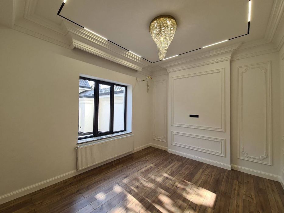 Евро дом Никитина   3 соток 7 комнат качественный ремонт