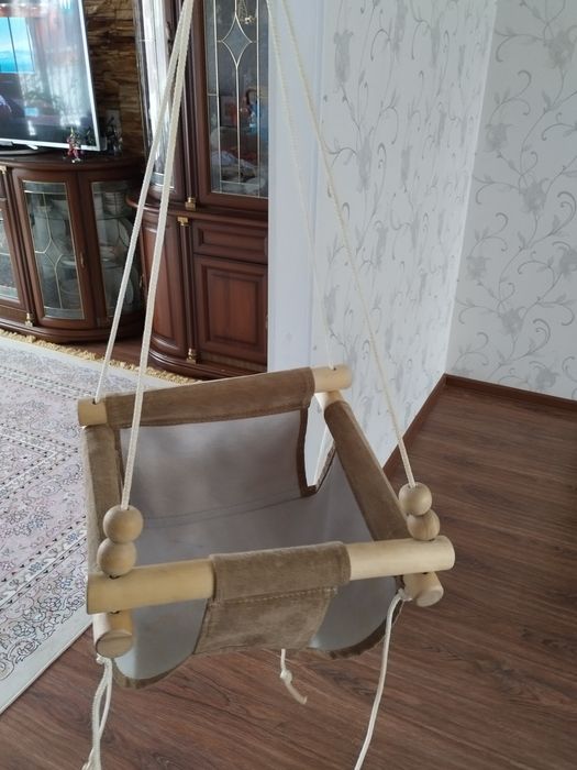 Продам качели б/у