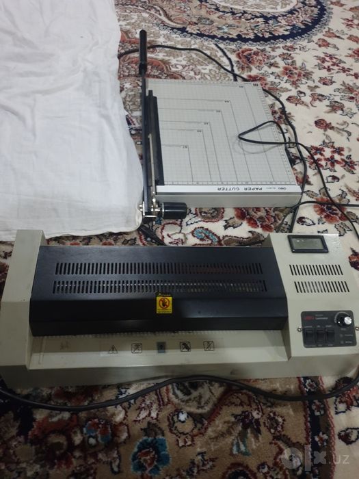 vizitka kesadigan, laminator, list kesadigan apparatlar sotiladi