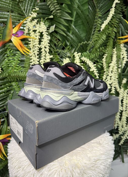 New Balance 9060 Black Grey