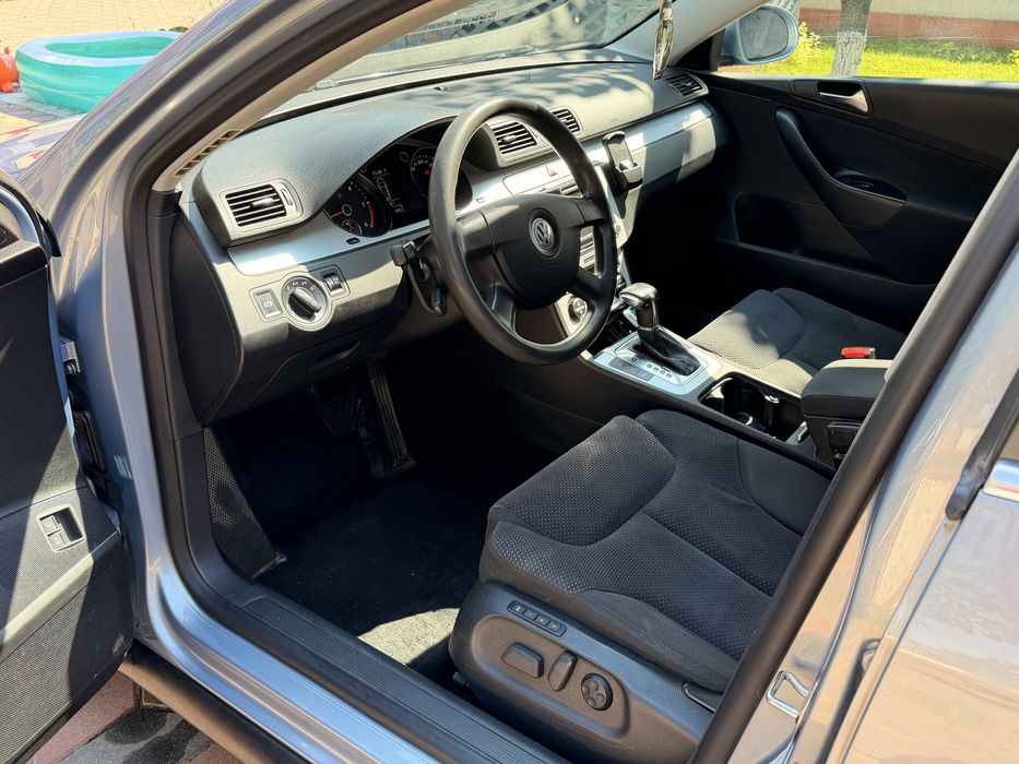 VOLKSWAGEN Passat 2010 — imagine 5