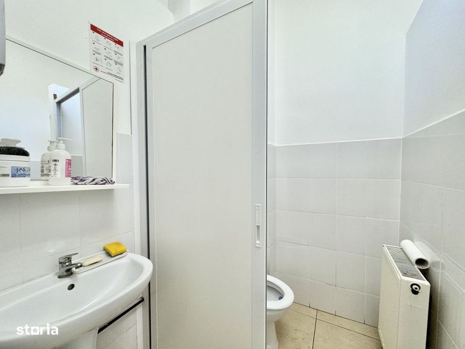 Inchiriere Spatiu Comercial cu vad- 76 mp- 2 accese- Mircea cel Batran