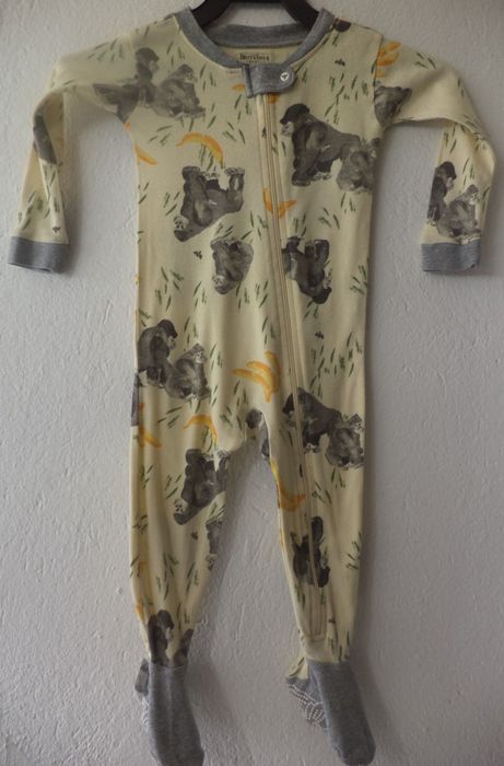 Лотове пижамки 9-12 месеца