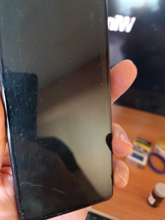 Продавам два самсунга галакси А72 6GB | 128GB черен и син