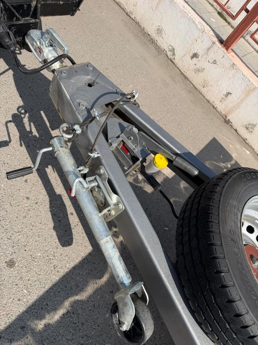 Прицеп эвакуатор