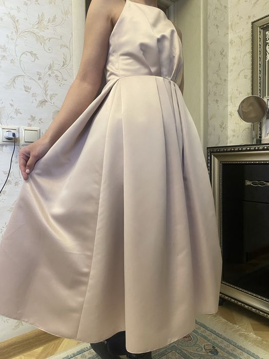 Женское нежное платье