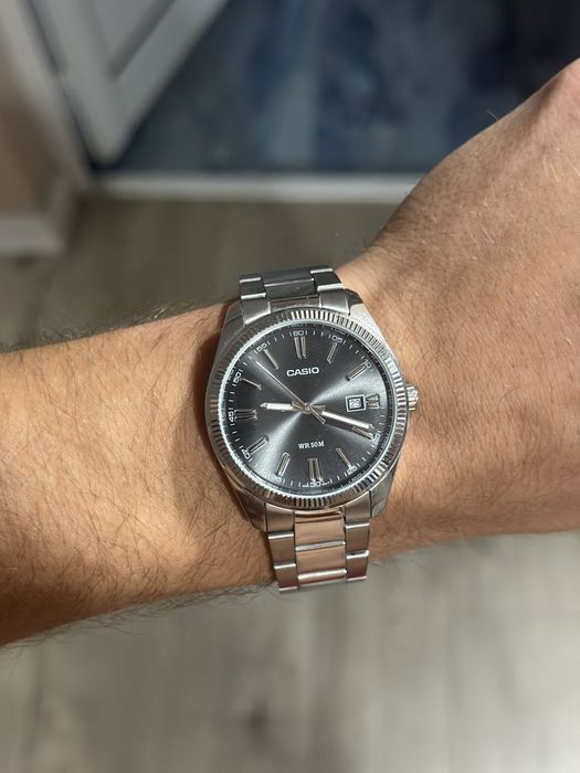 Ceas casio.