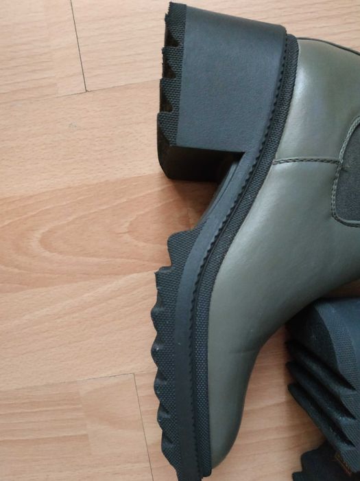 Мода, обувки дамски