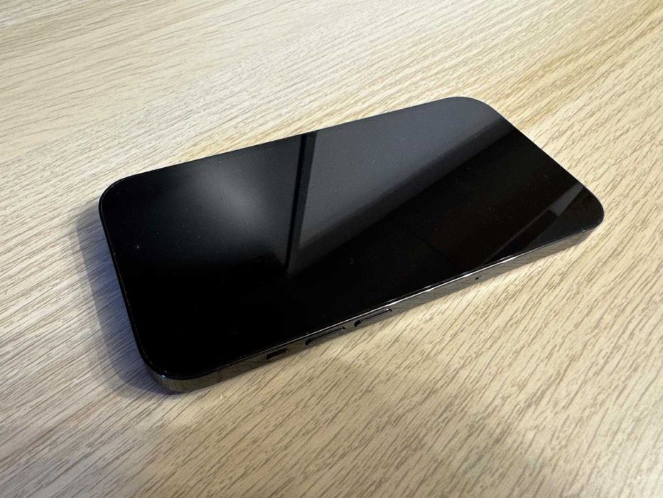 Apple iPhone 14 Pro 128 GB, intr-o stare foarte buna, fara zgarieturi, liber de retea