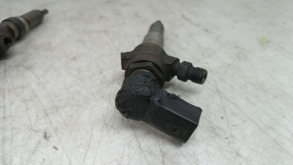 Injector 9645988580 1.4 tdci F6JA Citroen C3 1 [2002 - 2010]