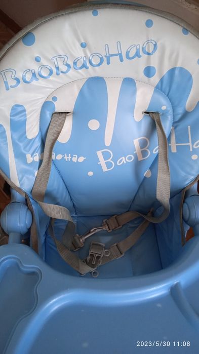 Стульчик для кормления.