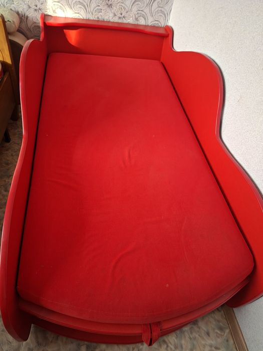 Продам детскую кровать