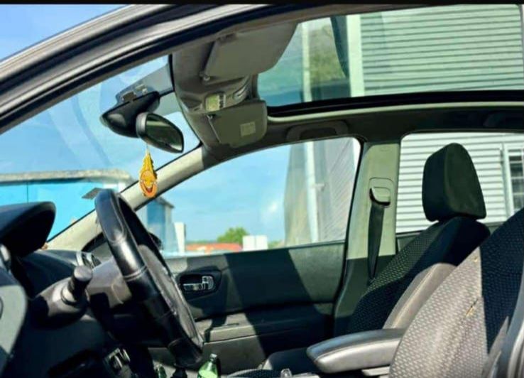 Vând Nissan Qashqai