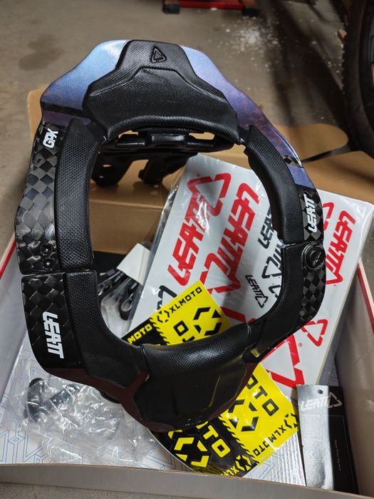 Leatt 6.5 Carbon Neck Brace, мотокрос, ендуро яка