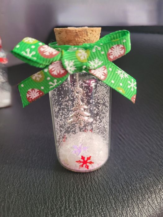 Коледни бюджетни подаръчета