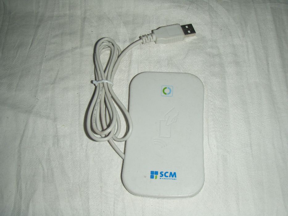 Cititor contacless carduri buletin SCM SCL011 (13.56 Mhz)