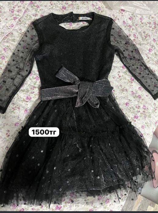 Детские платья, футболки, кофты
