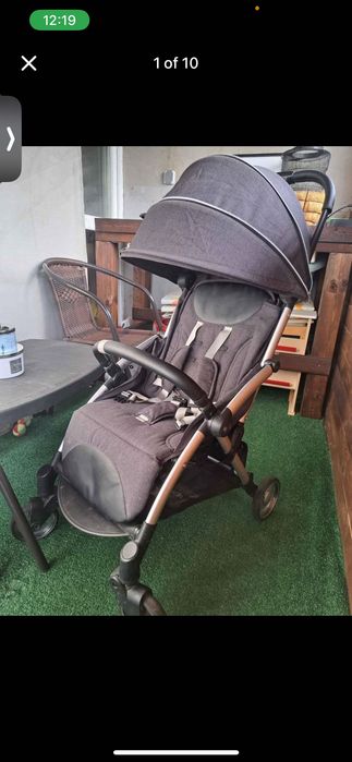 Изключително запазена детска количка Chicco