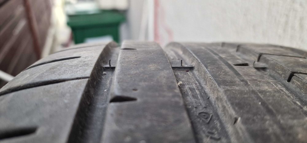 4 anvelope Dunlop vara ,cu jante VW