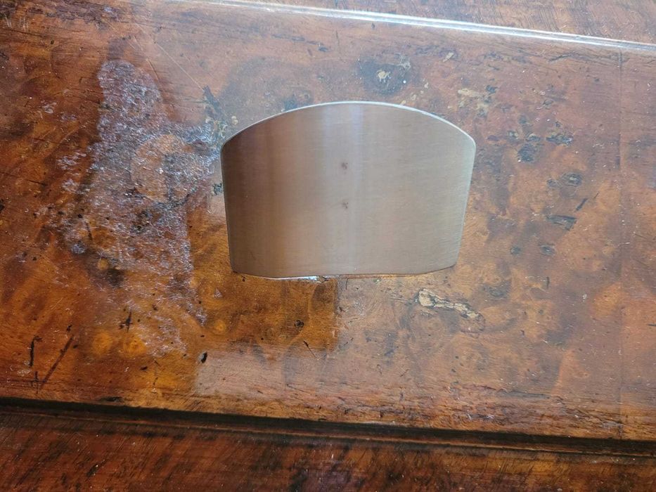 aparator din inox pentru degete la bucatarie