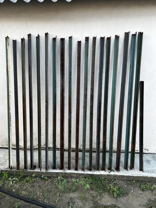 Уголок металлический