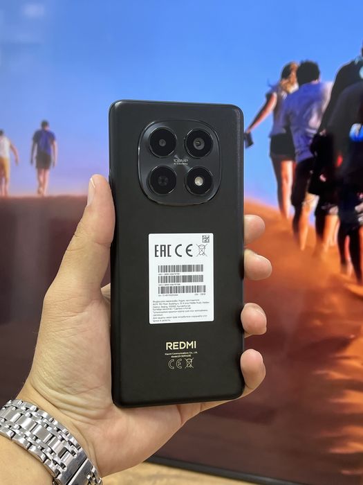 Телефон Redmi Note 15