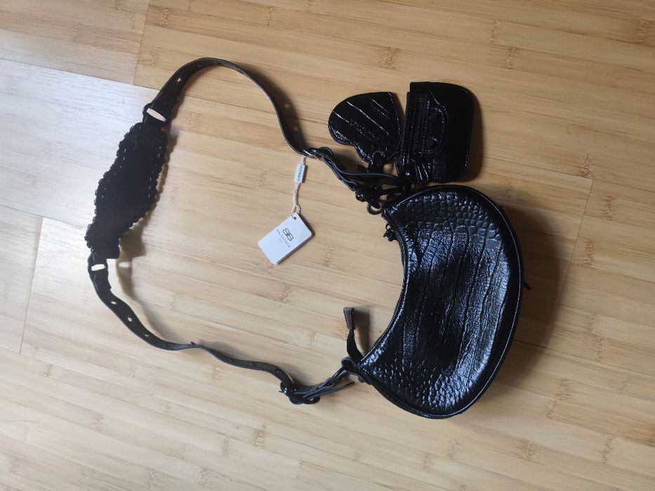 Geantă de umăr Balenciaga Le Cagole Shoulder Bag Neagră (Nouă)