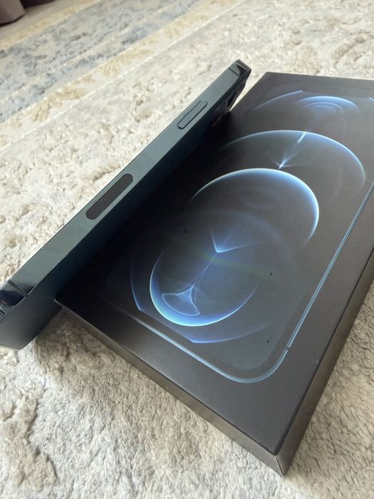 Iphone 12 pro 256 память в отличном состояний
