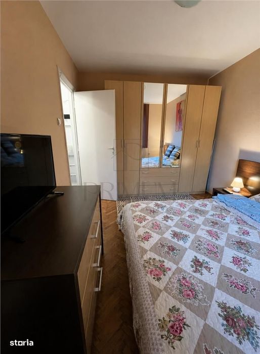 Central, apartament 2 camere, centrala proprie, etaj 2, loc parcare in — fotografia 3