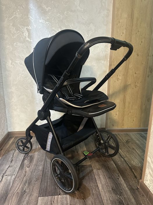 Продам коляску демисезон