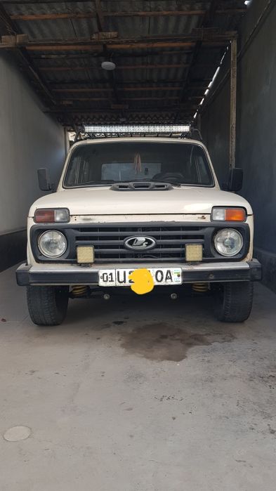 Продаю авто Нива .