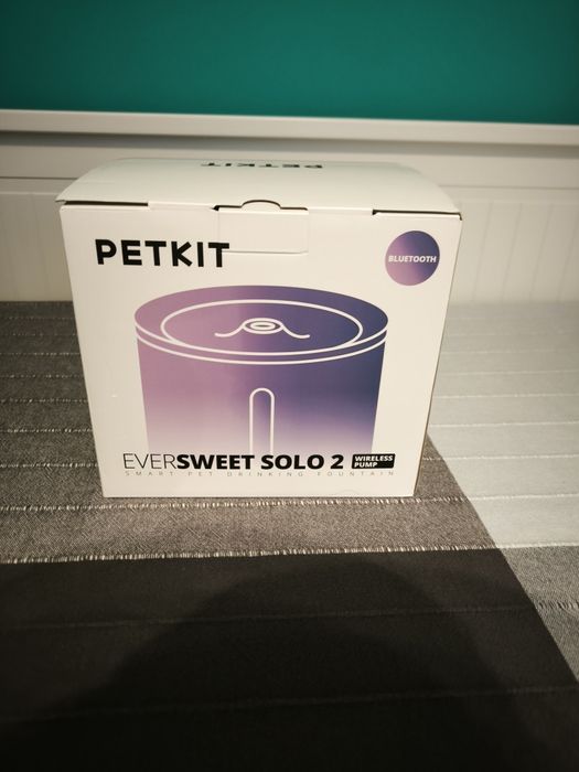 Fântână inteligentă PETKIT Eversweet Solo 2 - pentru caini si pisici + patura  English Home + trimmer