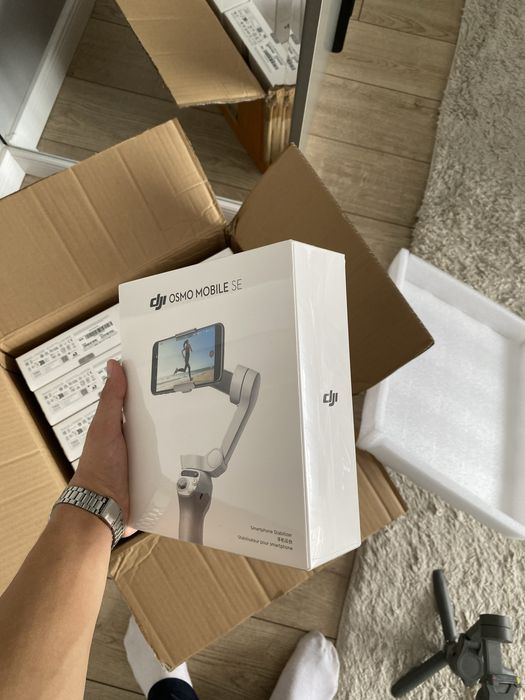 DJI osmo mobile se (full box)