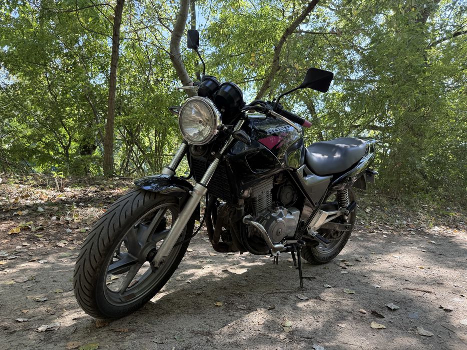 Vând Honda CB500-1995!