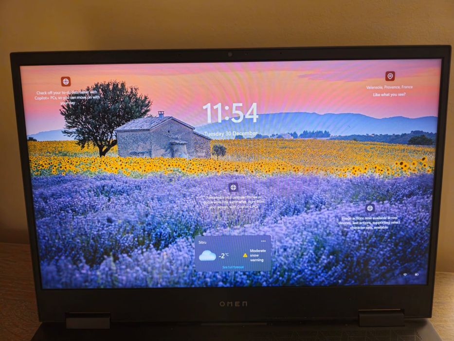 Laptop Gaming HP Omen 15 – Ryzen 7 RTX 2060 16GB Îngrijit