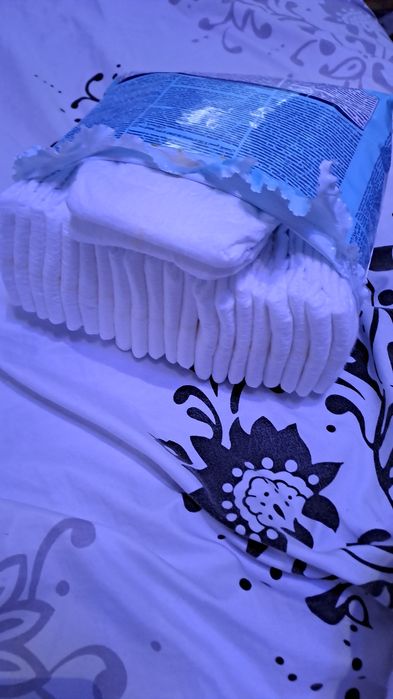 132 buc Pampers premium care 2